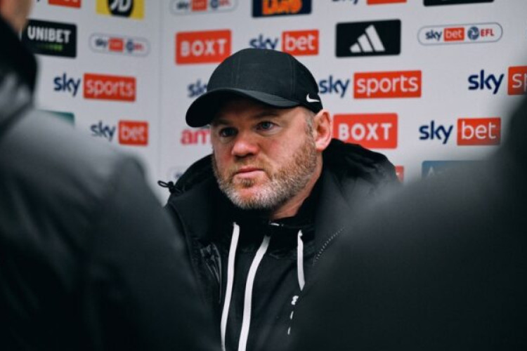 Ex-atacante afirma que treinador do Manchester City trouxe o pensamento do jogo posicional, que influencia diretamente no futebol inglês