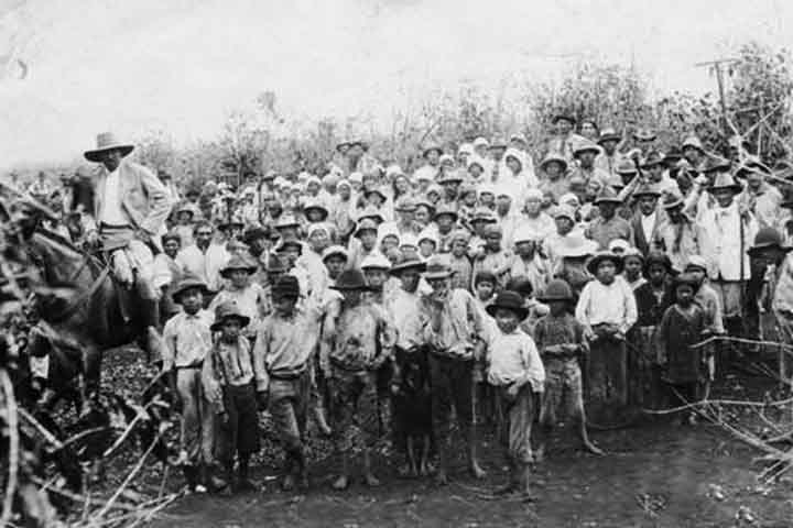 Em abril de 1905, chegou ao Brasil o Ministro Fukashi Sugimura, sendo bem recebido tanto pelas autoridades locais como pelo povo. Parte desse tratamento se deve a vitória japonesa na Guerra Russo-Japonesa, frente ao grande Império Russo. 