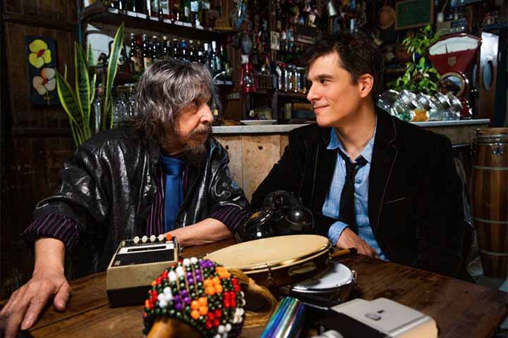 No final de 2019, o seu filho, André Vellozo, de 36 anos, veio a falecer de causas não divulgadas em privacidade da família. Depois do luto, em 2020, junto ao seu filho Rodrigo, lançou uma música em homenagem a André, intitulada Lágrimas no Meu Sorriso.