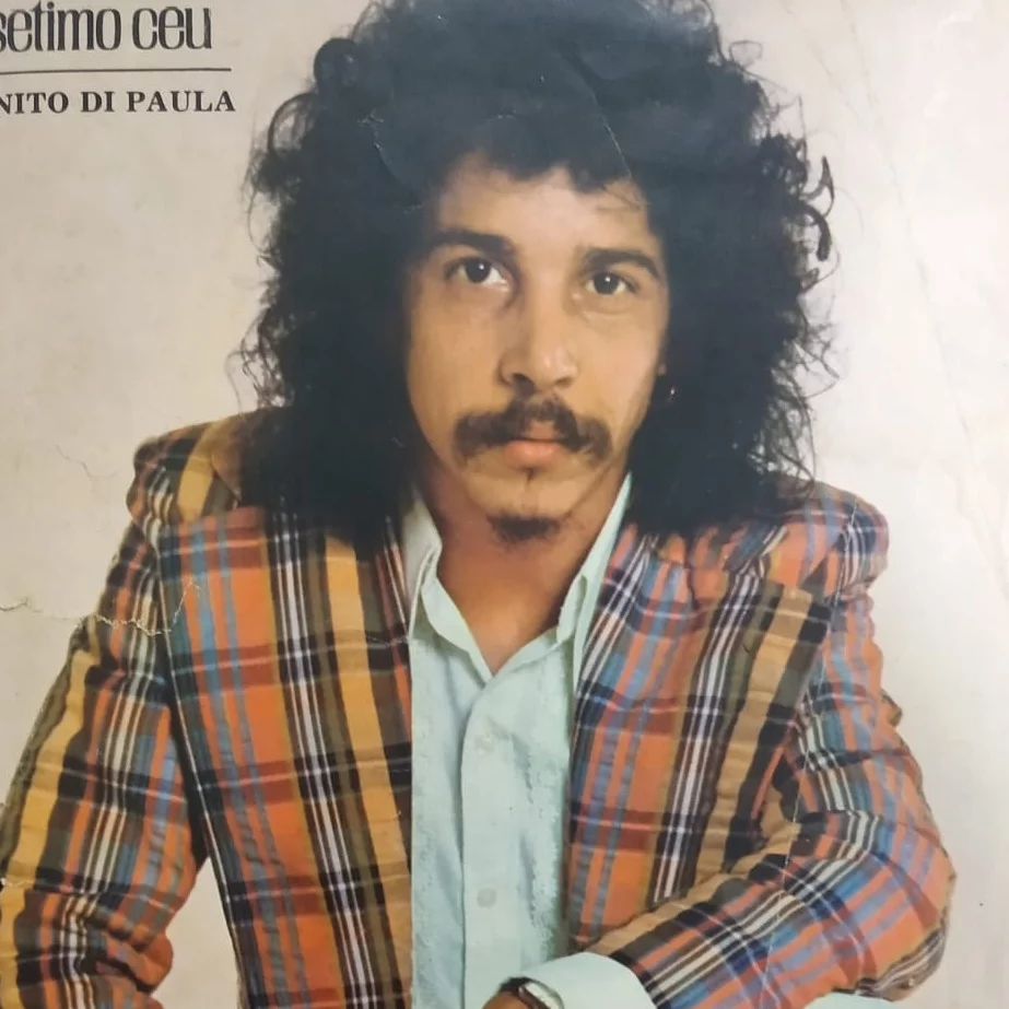 Neste mesmo disco, interpretou quatro composições de sua autoria, entre elas Violão Não se Empresta a Ninguém, que foi a música que acabou puxando a vendagem do LP. Sendo essa, em 1972, a 66ª música mais tocada nas rádios.