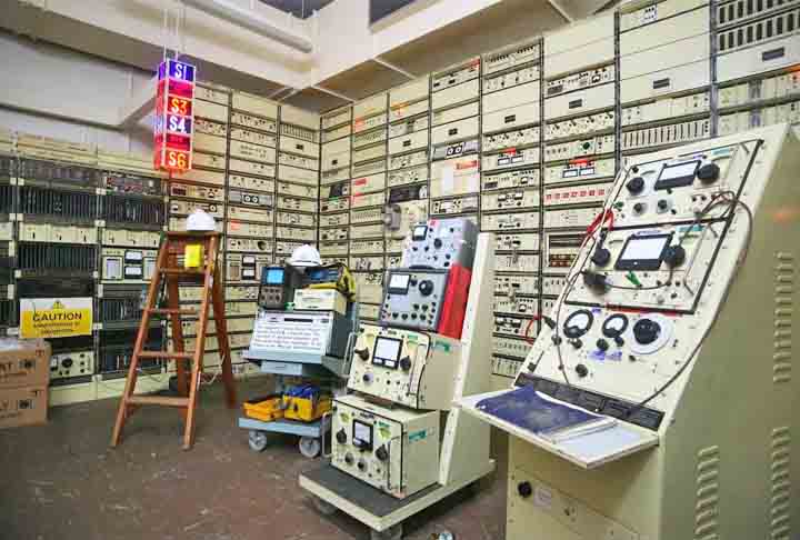 No fim dos anos 1990, o local foi desativado e passou a permitir visitação do público, que pode explorar centros de comunicação, instalações de descontaminação e ouvir transmissões originais. Também fica lá a maior exposição pública de armas nucleares na Europa.