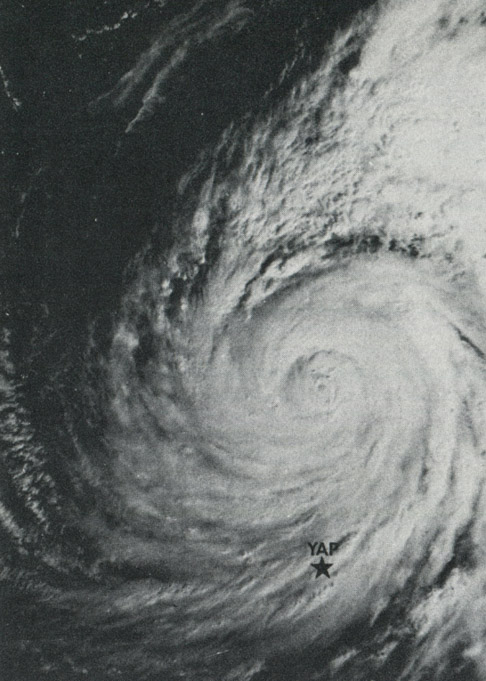  Nina - Em 2/8/1975, chegou a 185 km/h, provocando o colapso das barragens de Banqiao e Shimantan, na China, e causando inundações e destruição, principalmente, na cidade de Hualien. Cerca de 230 mil pessoas morreram