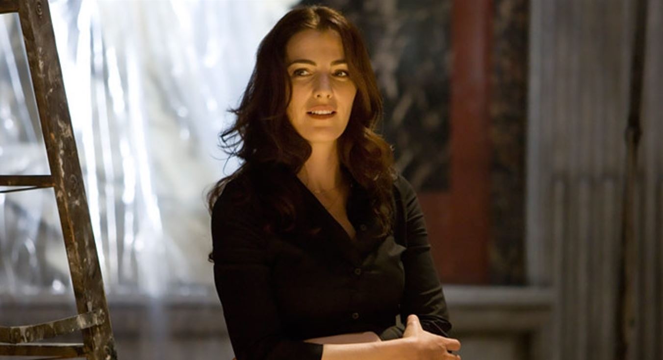 Ayelet Zurer - Israelense - Interpreta Vittoria Vetra. 