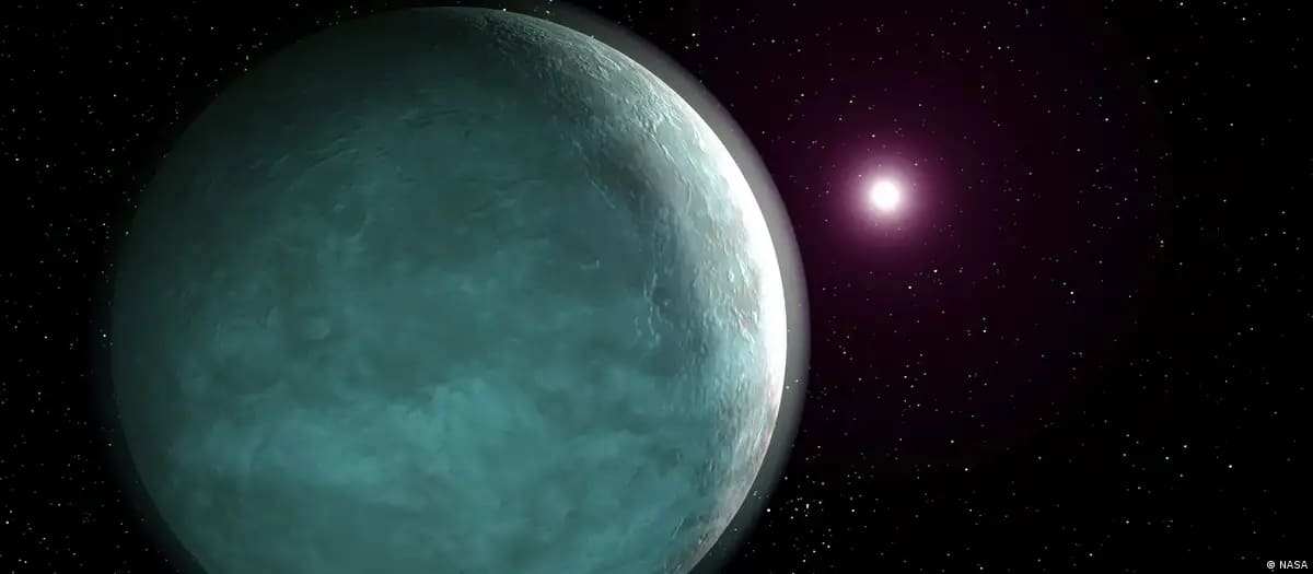 Recentemente, graças ao Hubble, astrônomos descobriram um planeta denominado GJ 9827d, que tem cerca de duas vezes o diâmetro da Terra, e é o menor exoplaneta encontrado com vapor de água na atmosfera.