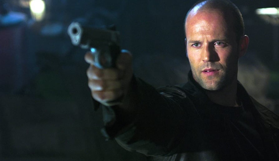 8. Celular - Um Grito por Socorro: Muito antes de ser o Capitão América, o ator Chris Evans mediu forças com Statham, aqui em um raro papel de vilão. 