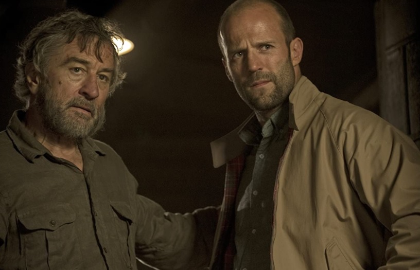 12. Os Especialistas: Que tal um filme em que Robert De Niro, Clive Owen e Jason Statham interpretam assassinos um no encalço do outro? Esse é o plot desse longa-metragem que merece ser descoberto.