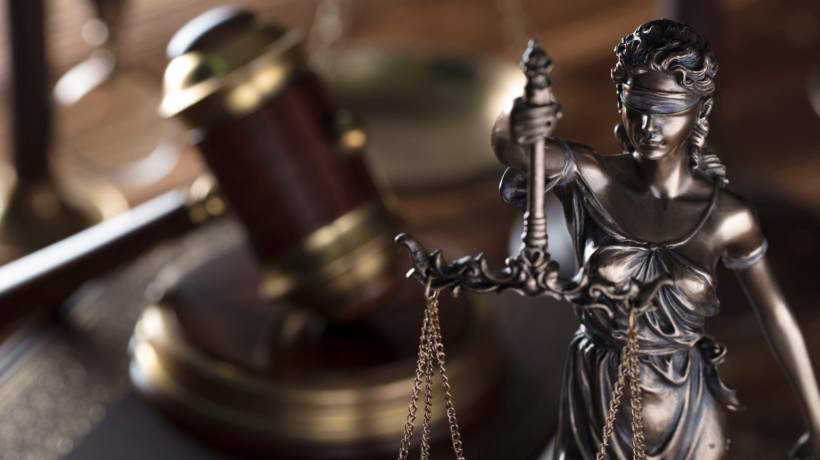 Imagem de apoio ilustrativo. Poder Judiciário cearense condenou um morador de Jardim-CE por crime de homofobia, após ele publicar mensagens ofensivas contra pessoas LGBTQIAPN+ 
 