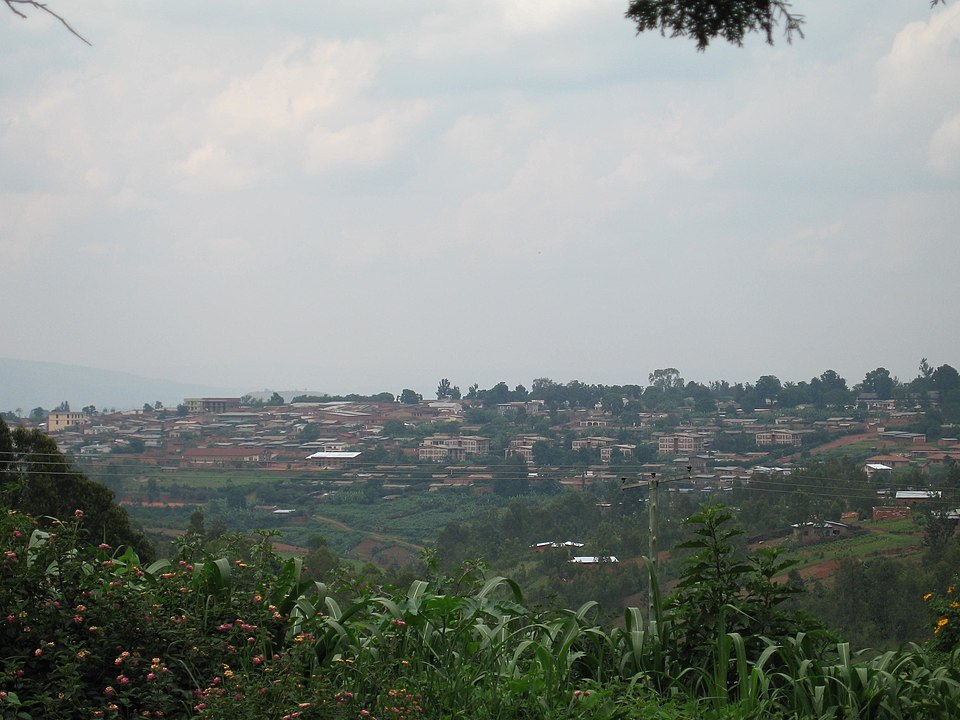 Burundi (África Oriental) - 17 pontos - Capital: Gitega.  População do país: 12 milhões de habitantes.