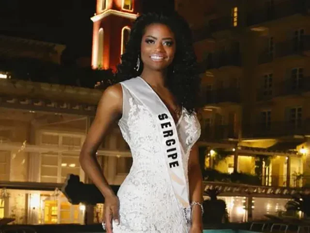 Ana Luísa Castro (2015) - A Miss Mundo Brasil abdicou da coroa quando veio à tona que ela era casada na Bélgica e sua união estava em tramitação no Brasil.  