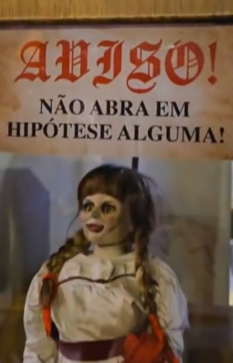 Mas o que viralizou nas redes sociais ao longo do dia inteiro, nesta terça-feira (9/7), foi a boneca. Por ser amaldiçoada, ela rendeu muitos memes sobre o perigo no Rio de Janeiro. “Nem ANNABELLE resistiu ao TERROR que é o Rio…”, comentou um usuário no X . O RJ não é para amadores, disse outro. 