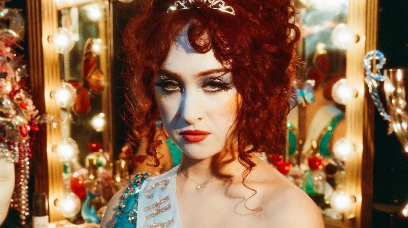 Com 1 álbum lançado até então, a cantora Chappell Roan revelou que "provavelmente vou levar pelo menos cinco para escrever o próximo"