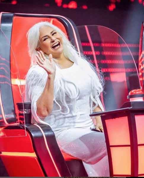 Na carreira, Fafá de Belém tem 65 faixas em trilha de novelas. A mais recente foi em 2022, quando sua gravação de “Revelação” tocou em “Todas as flores” (“caí sentada, porque ela entrou numa cena fortíssima, do Fábio Assunção!”). Foi jurada da edição Mais do The Voice, da TV Globo, com participantes acima de 60 anos.