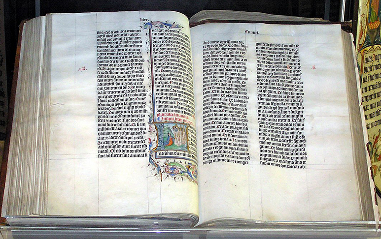 A Bíblia é o livro mais lido da história. A Sociedade Bíblica do Brasil estima que a obra já vendeu mais de 3,9 bilhões de exemplares, sendo traduzida em quase 3 mil idiomas. Depois da Bíblia, veja alguns livros que costumam aparecer entre os mais vendidos do mundo. 