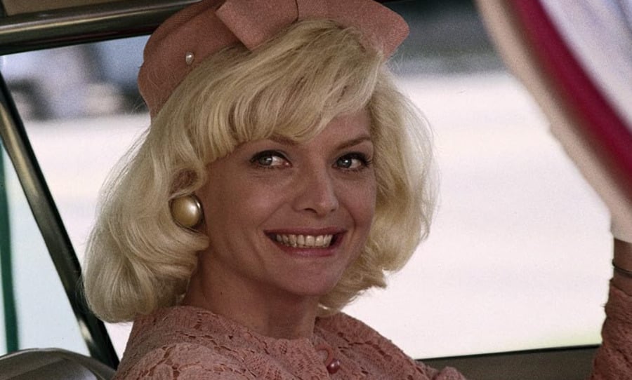 Dois anos depois, levou o Urso de Prata em Berlim pela interpretação em “Love Field” (As Barreiras do Amor) 