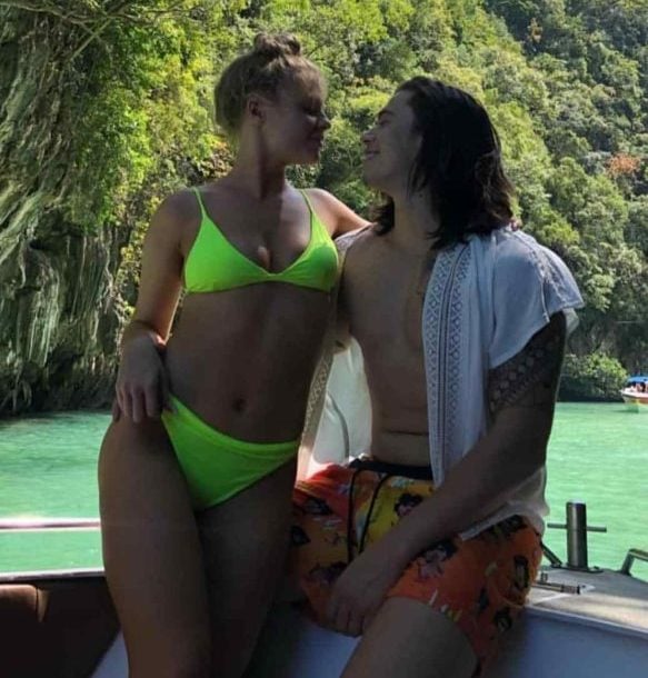 Na vida pessoal, Whindersson foi casado com a cantora Luísa Sonza de 2018 a 2020. Antes do divórcio conturbado, os dois formavam um dos casais mais queridinhos da internet.