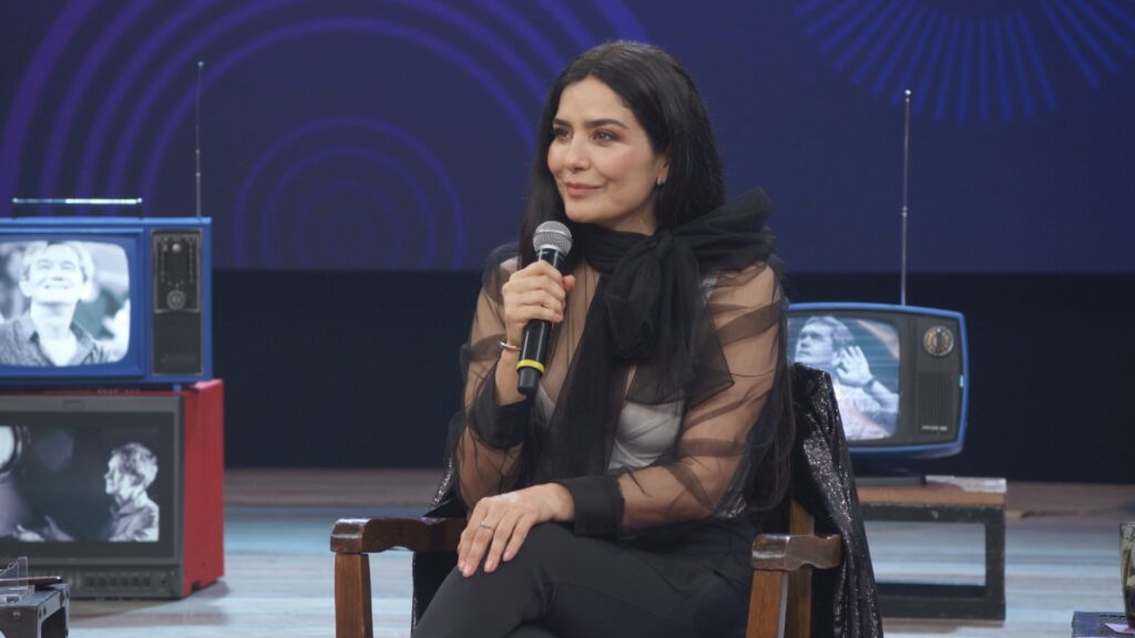 Sempre fui reconhecida como pisciana, artista, sonhadora, romântica, idealista. Até em algumas situações mais abusivas como maluca. 