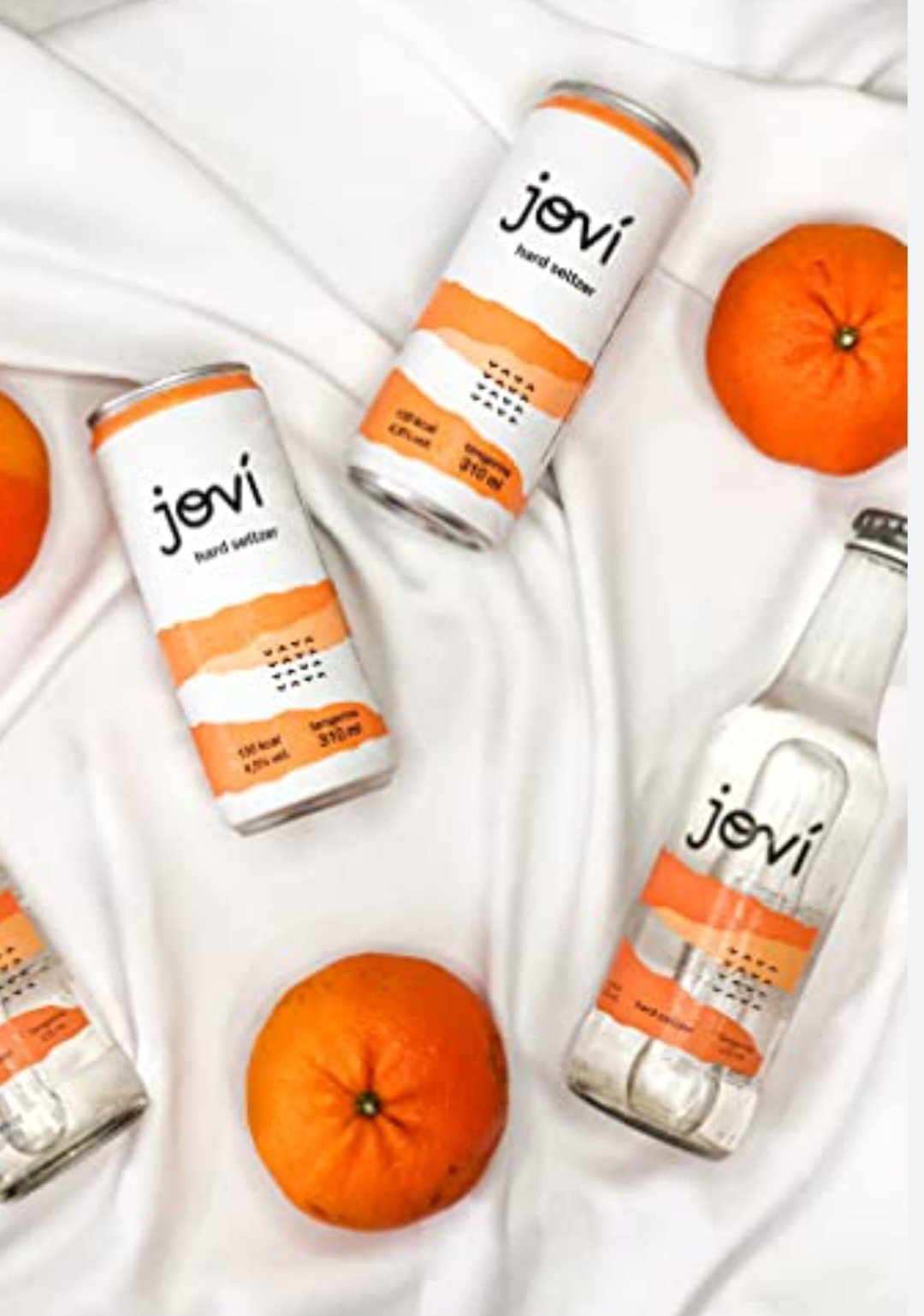 Jovi Tangerina -  Teor alcoólico: 4,5%.  Bebida que mistura tangerina com açúcar orgânico (feito da cana de açúcar). 