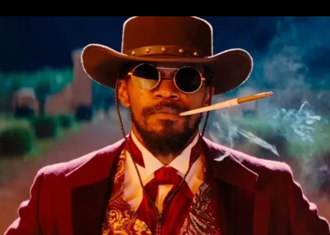 O site de entretenimento TMZ divulgou que tinha falado com pessoas próximas ao ator e elas fizeram um apelo forte, diante da preocupação: “Orem por Jamie”. 