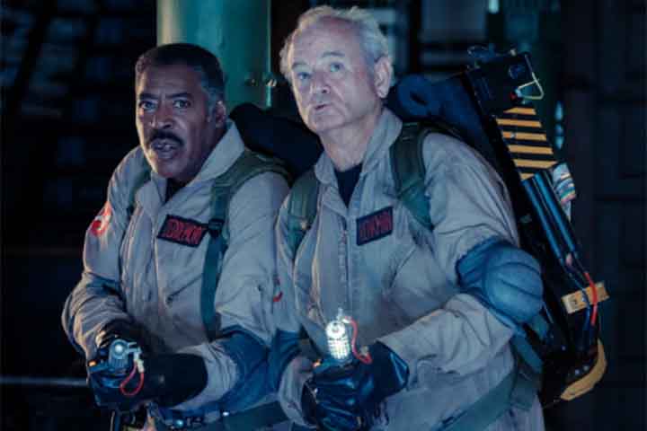 Recentemente, os 40 anos da franquia de “Os Caça-Fantasmas (Ghostbusters)” foram celebrados com uma exposição no Museu da Imagem e do Som (MIS). A mostra era gratuita e teve espaços interativos, vídeos e itens originais usados nos filmes.