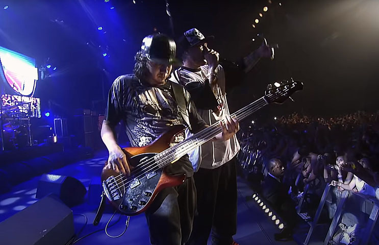 O CBJr lançou dez álbuns de estúdio, sendo três ao vivo e sete DVDs. O último foi o La Família 013, uma referência ao DDD de Santos. A obra foi lançada após a morte de Champignon e Chorão.