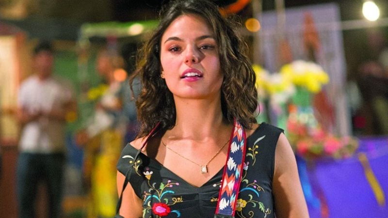 Isis Valverde - A atriz mineira está no elenco do longa Alarum, de Michael Polish, contracenando com Sylvester Stallone. A trama envolve espiões americanos. 