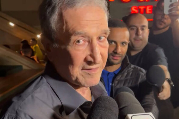 Comandante da Seleção na conquista da Copa-1994, vai à festa dos 30 anos do título e afirma gostar do trabalho do atual treinador do Brasil