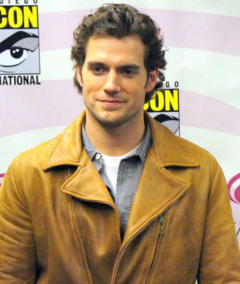 Ele já disse que, se não tivesse se tornado ator, poderia ter se alistado no exército britânico, assim como seus irmãos Piers e Nik, ou estudado Egiptologia.