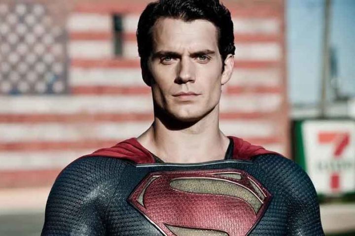 Depois de atuar em dois filmes mal avaliados pela crítica -- Imortais (2011) e Fuga Implacável (2012) --, a carreira de Cavill deu seu maior salto em 2013, com Homem de Aço.
