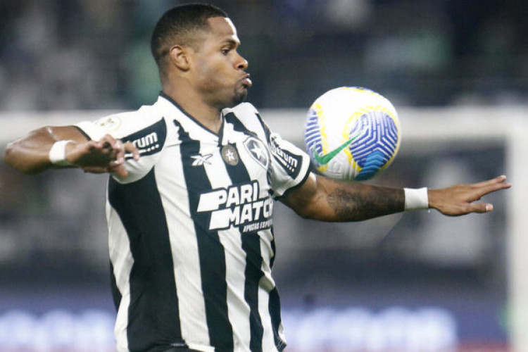 A bruxa está solta. Com Eduardo também fora, Botafogo perde, de uma vez só, 28 gols e oito assistências na temporada