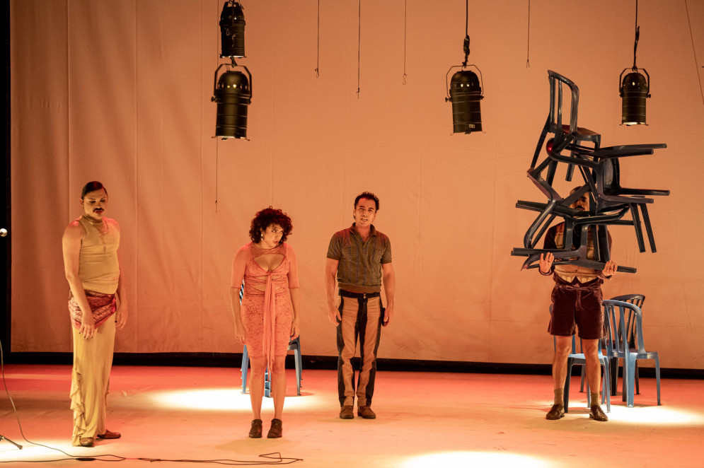 Peça cearense ''Tchau, Amor'', da Inquieta Cia, fez parte da programação do FIT Rio Preto