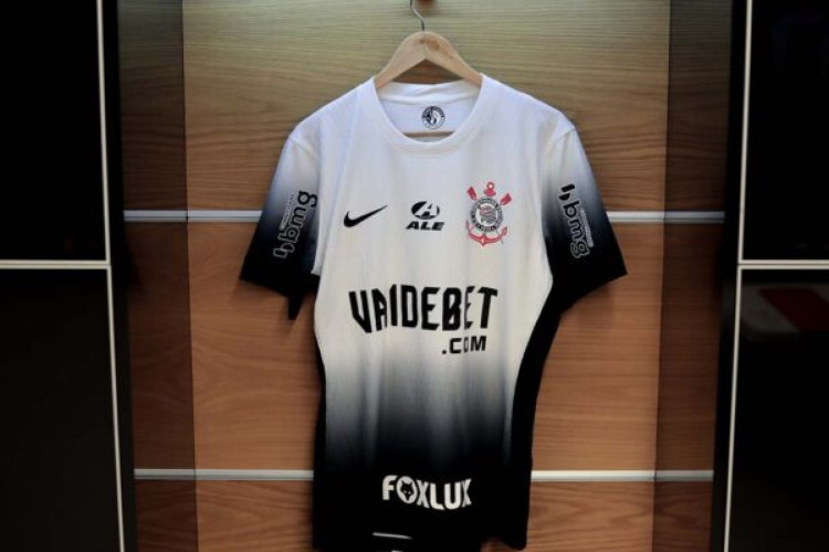 Justiça quebra sigilo bancário de empresa pivô de crise no Corinthians