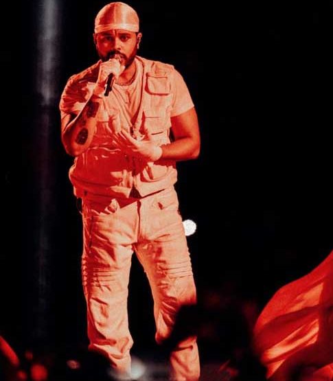 Ele ganhou destaque na cena musical em meados da década de 2010, com seu estilo único de música que combina elementos de R&B, hip-hop, pop e eletrônica.