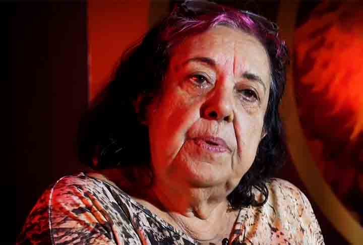 Era formada em Pintura, pela Escola de Belas Artes do Rio de Janeiro e em Cenografia, pela Escola de Teatro da UniRio. Além disso, professora de Cenografia e Indumentária na Escola de Belas Artes da UFRJ e da Faculdade de Arquitetura Benett.