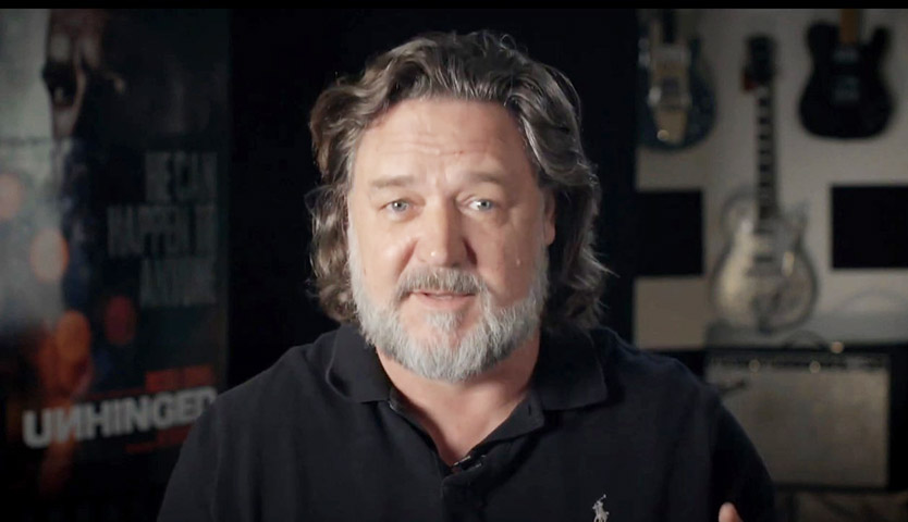 Durante participação no Festival de Cinema de Karlovy Vary, na República Tcheca, Crowe chegou a se dizer cansado de responder a perguntas sobre o novo filme. “Eles deveriam estar me pagando pela quantidade de perguntas que me fazem sobre um filme em que nem participei”, disse o ator, de acordo com a Variety. 
