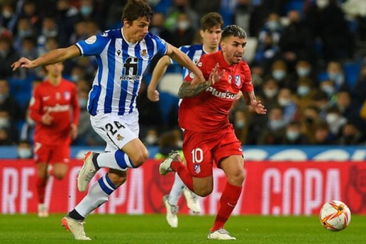Zagueiro campeão da Eurocopa com a seleção espanhola deixa a Real Sociedad e vai atuar pela equipe comandada por Diego Simeone