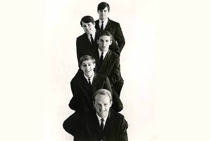 O álbum Pet Sounds contém clássicos como Wouldn't It Be Nice, Sloop John B, e God Only Knows, é considerado um dos maiores discos da história da música.