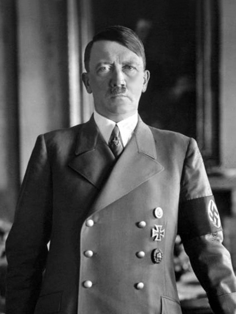 Adolf Hitler (1889-1945): Hitler ascendeu ao poder na Alemanha em 1933, quando foi nomeado Chanceler. Em 1934, ele consolidou seu poder ao se tornar o Führer (Chefe), combinando os postos de Chanceler e Presidente.
