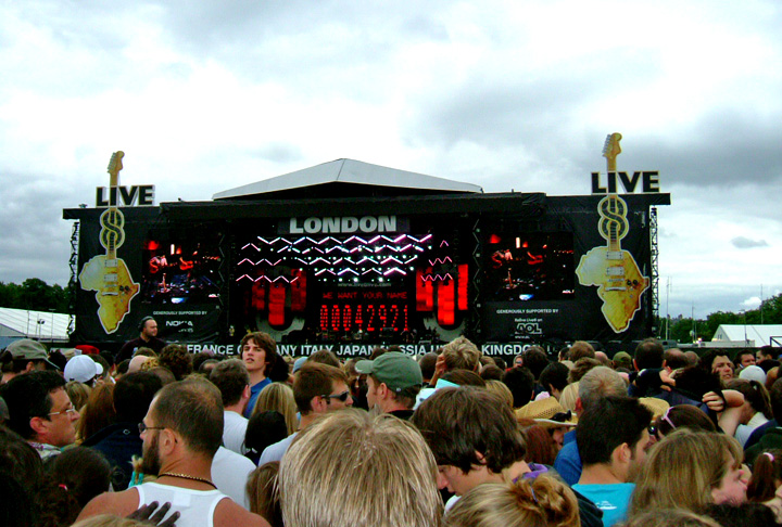 O objetivo do evento era sensibilizar os países ricos para o perdão de dívidas das nações pobres e para a negociação de regras de comércio mais justas. 