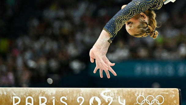 Flávia Saraiva, do Brasil, durante a final por equipes de ginástica artística, no dia 30/7/2024, na Olimpíada de Paris