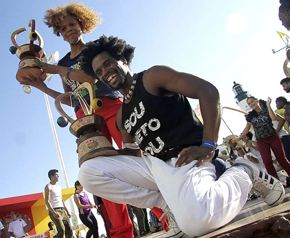 Na capoeira moderna, além de Ratto, também se destacam Bibinha e Gugu. Em 2018, foram eles os premiados com o título de mais completos do mundo na capoeira. 