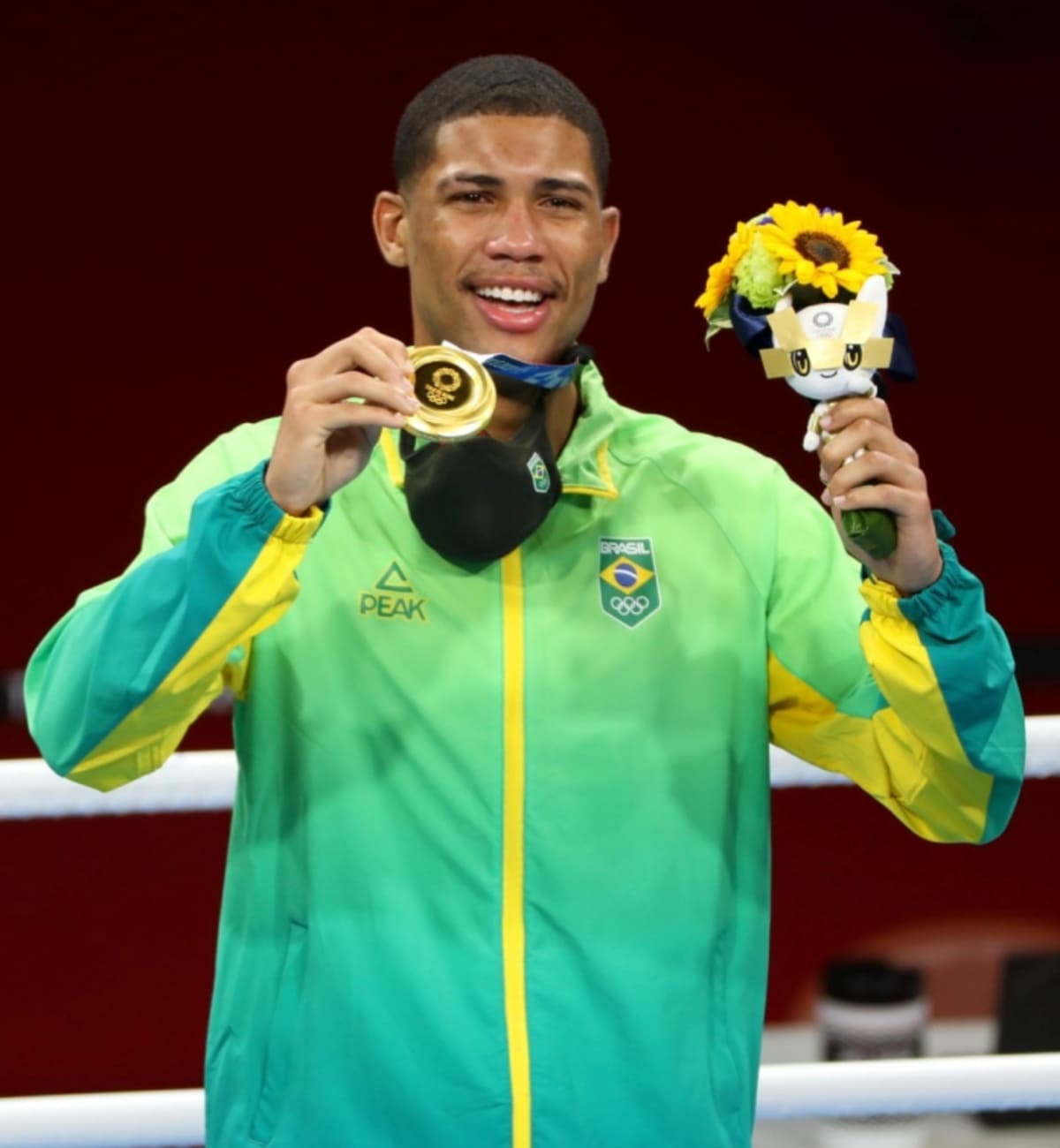 Herbert Conceição - Nos Jogos Olímpicos de Tóquio-2020 o boxeador conquistou o ouro na categoria peso médio. 