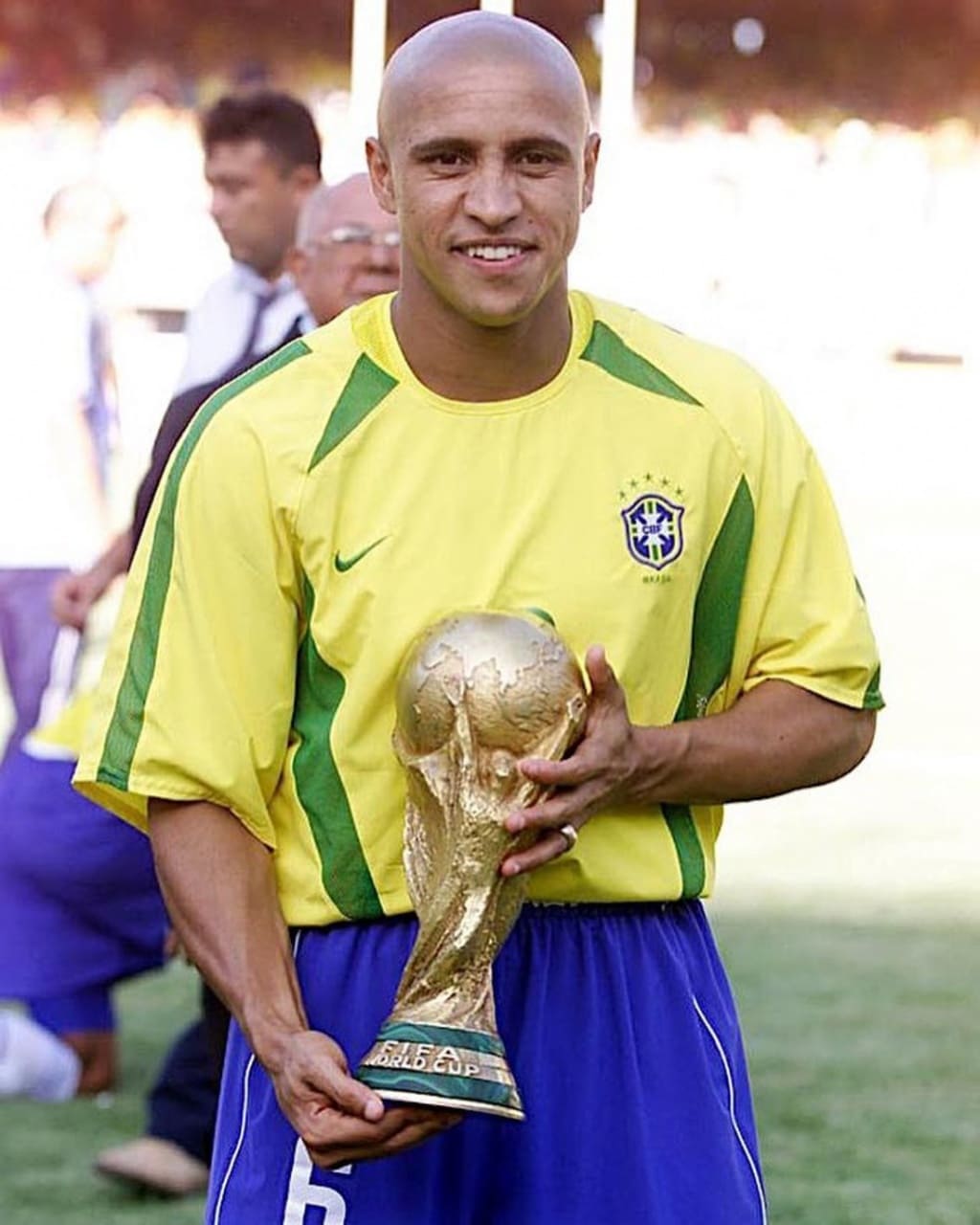 Roberto Carlos - Um dos maiores laterais-esquerdos de todos os tempos, o titular do penta foi medalha de bronze com a Seleção Brasileira em Atlanta 1996 