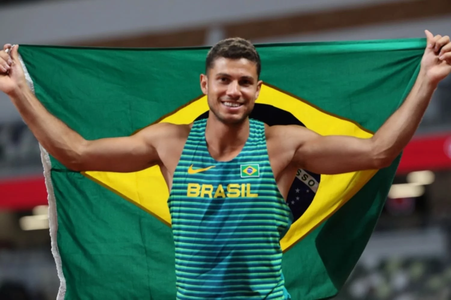 Thiago Braz - O atleta natural do interior paulista conquistou o ouro no salto com vara nos Jogos do Rio de Janeiro, em 2016. 
