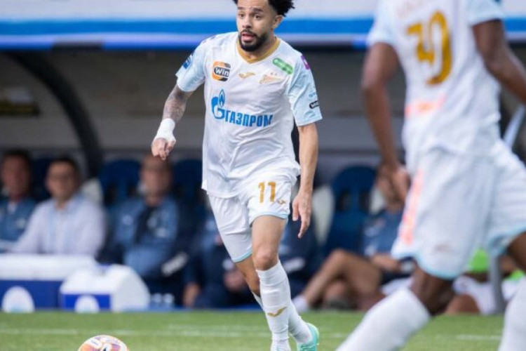 O vice-presidente do Flamengo, citando o esforço de Claudinho nas conversas, reafirma desejo do Flamengo em contar com o meia