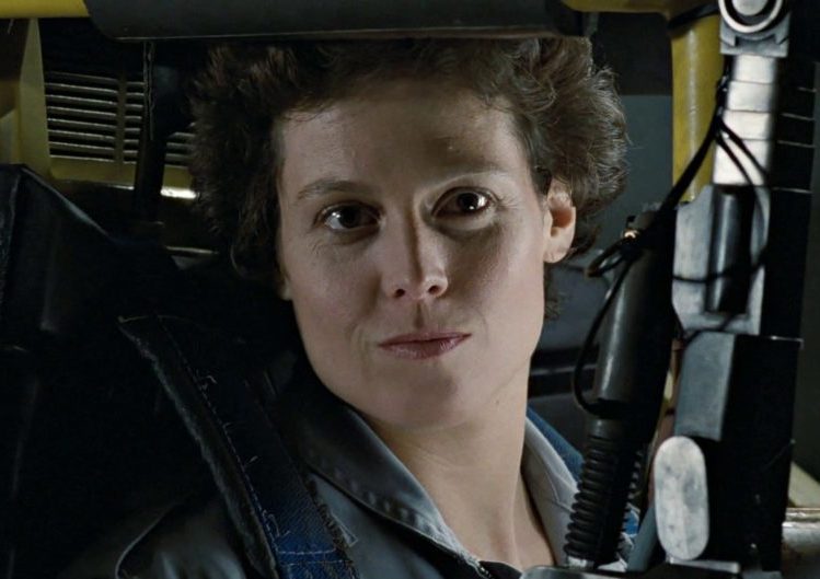 Em entrevista recente ao “Total Film”, a atriz afirmou que não pretende mais retornar aos filmes dos alienígenas. Existem muitos jovens atores por aí que estão interpretando esse tipo de papel. Um tempo atrás, eu e Neill Blomkamp tentamos fazer um filme de Alien e eu me sentia muito animada, mas não aconteceu. Estou feliz com meus projetos atuais”, disse a atriz.
