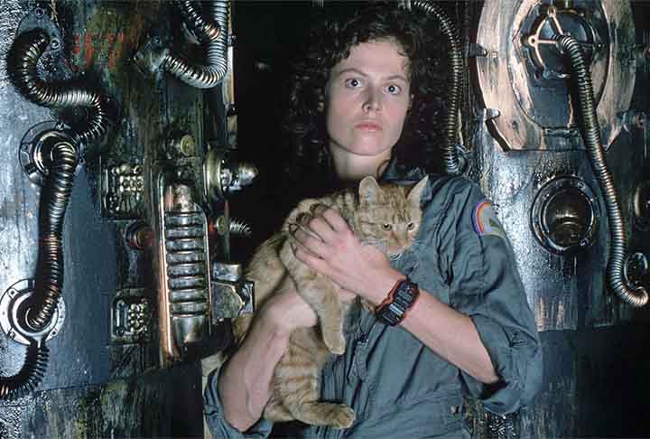 Em 1979, ela ganhou fama mundial como a protagonista do filme de ficção científica Alien, no papel da tenente Ellen Ripley.