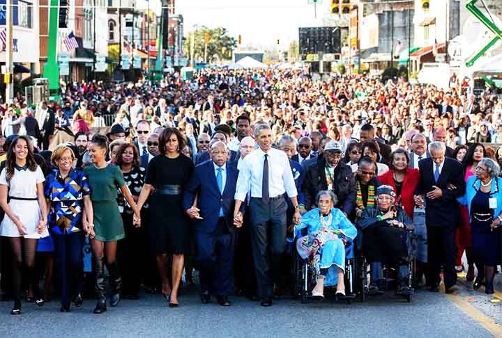 Ele também continuou o plano de encerramento das operações de combate norte-americanas no Afeganistão, promoveu discussões que levaram ao Acordo de Paris de 2015 sobre mudanças climáticas globais e firmou um acordo nuclear com o Irã.