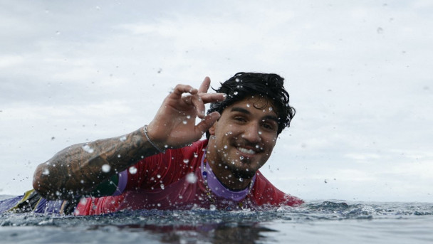 Gabriel Medina disputa semifinal do surfe na Olimpíada de Paris