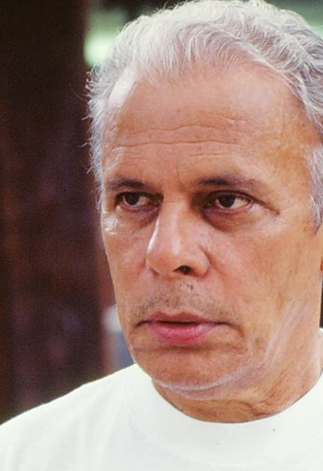 Jece Valadão (coureiro) - O ator nascido em Campos (RJ), que também foi diretor e produtor,  morreu em 27/11/2006, em São Paulo, com insuficiência respiratória. 