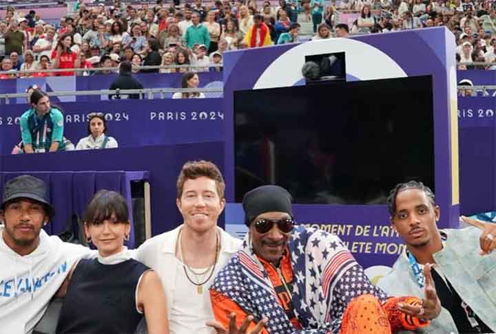 Além disso, o rapper também tirou foto com o heptcampeão de Fórmula 1 (2008, 2014, 2015, 2017, 2018, 2019 e 2020), Lewis Hamilton, a atriz búlgara Nina Dobrev, e o snowboard e skatista: Shaun White.